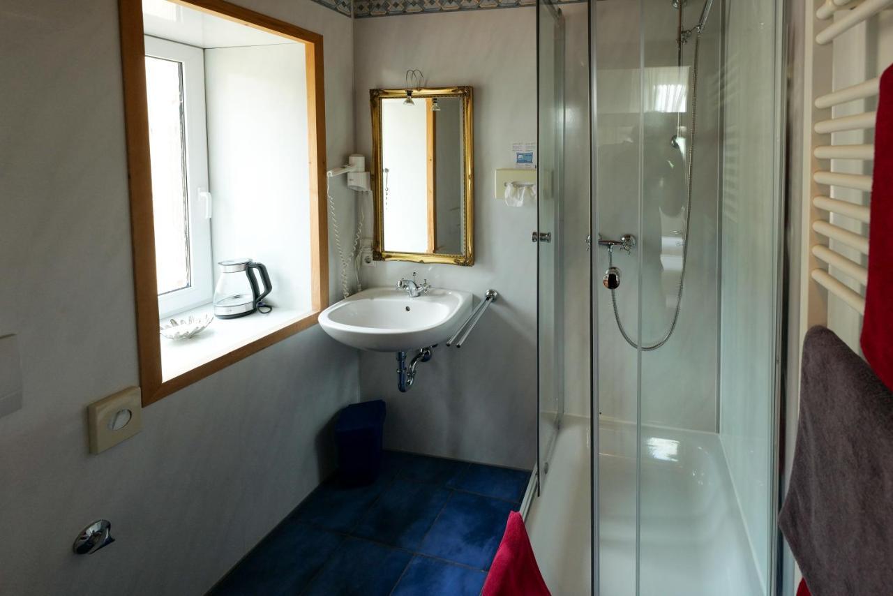 Hotel Alte Buergermeisterei Ediger-Eller Bagian luar foto